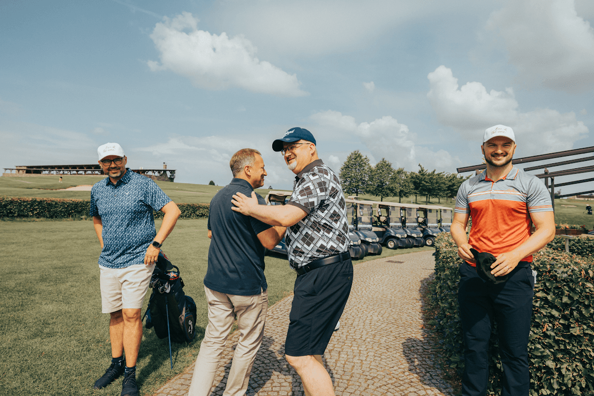 golfcup-partial-21.png